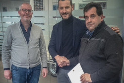 (Da sx a dx) Stefano Bacchin, responsabile Usato e Motorsport Centro Porsche Padova, Luca Baldin, CEO Centro Porsche Padova e CFO Porsche Italia, Luca Baldin, team manager Tsunami RT