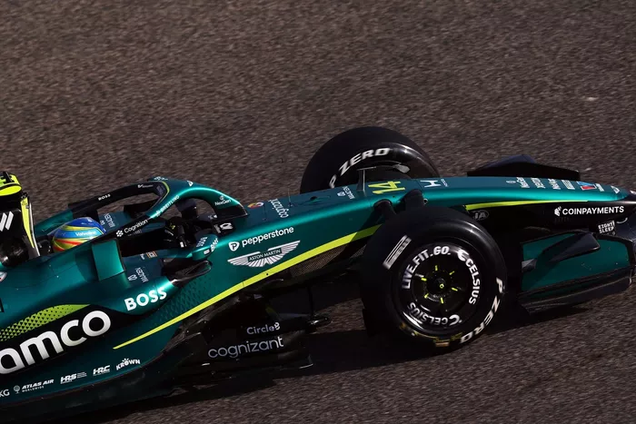 Fernando Alonso, Aston Martin Racing