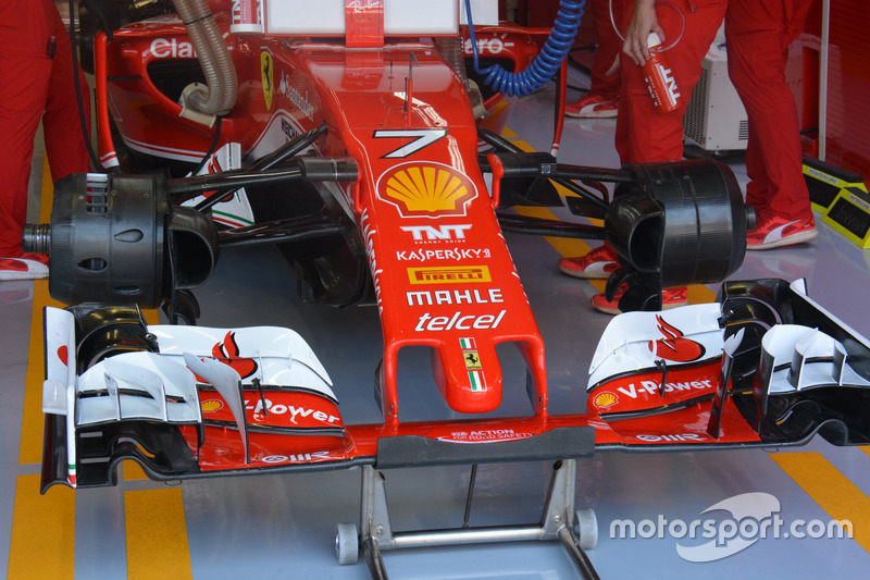 Ferrari SF16-H: Asymmetrische Vorderradbremse