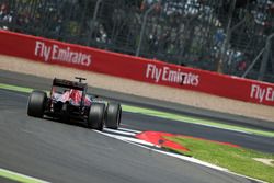 Daniil Kvyat, Scuderia Toro Rosso STR11