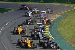 Jolyon Palmer, Renault Sport F1 Team RS16, Fernando Alonso, McLaren MP4-31
