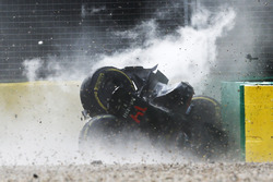 El gran accidente de Fernando Alonso, McLaren MP4-31