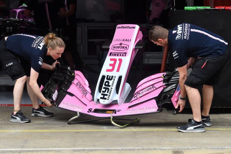 Force India VJM11 burun ve ön kanat