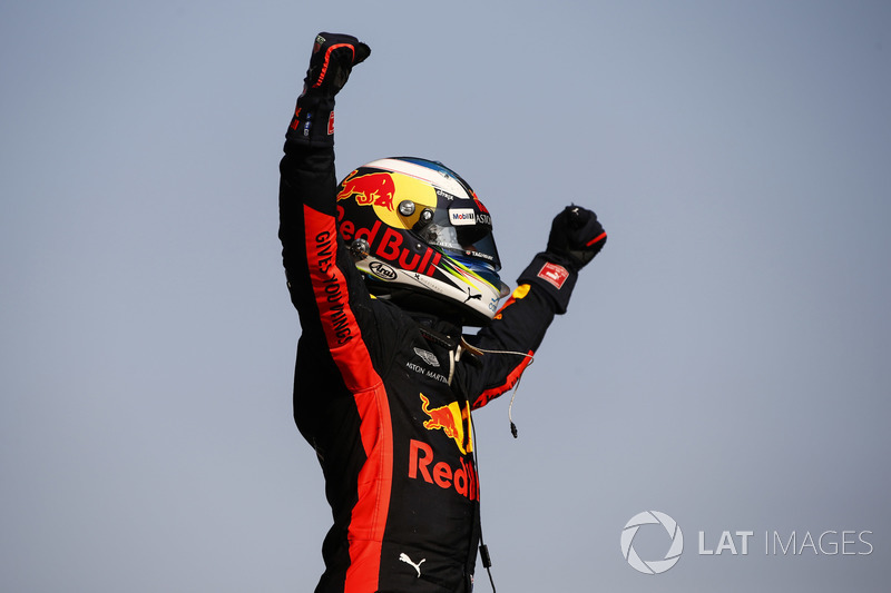 Ganador de la carrera Daniel Ricciardo, Red Bull Racing