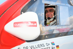 #304 Toyota Gazoo Racing Toyota: Giniel de Villiers, Dirk von Zitzewitz