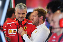 Sebastian Vettel, Ferrari and Maurizio Arrivabene, Ferrari Team Principal