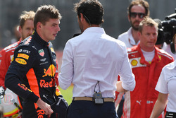 Race winner Max Verstappen, Red Bull Racing talks with Mark Webber, in parc ferme