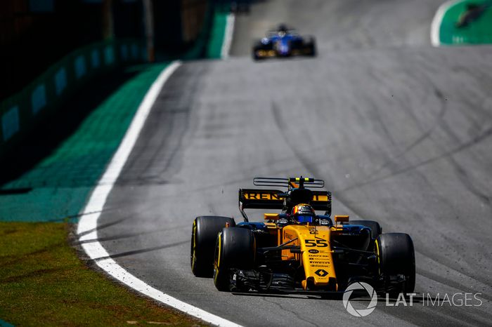 Carlos Sainz Jr., Renault Sport F1 Team RS17