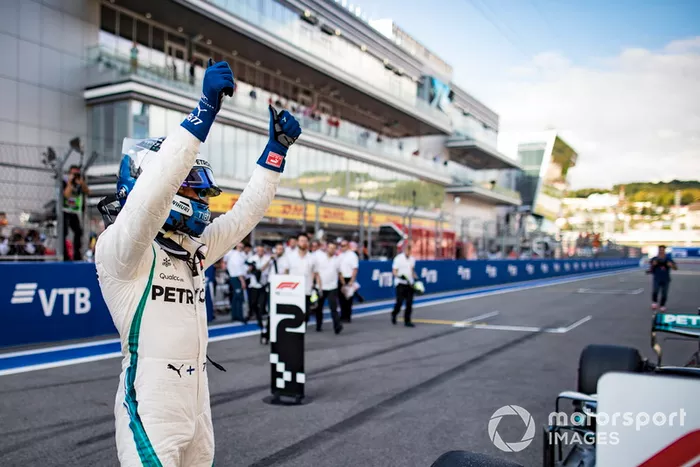 Pese a que en 2017 se rompió la racha, en 2018 volvió a haber un poleman 'plateado'. Cuatro de cinco con la pole de Bottas.