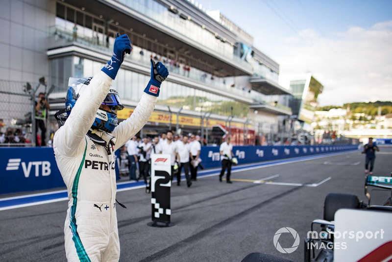 Pole sitter Valtteri Bottas, Mercedes AMG F1