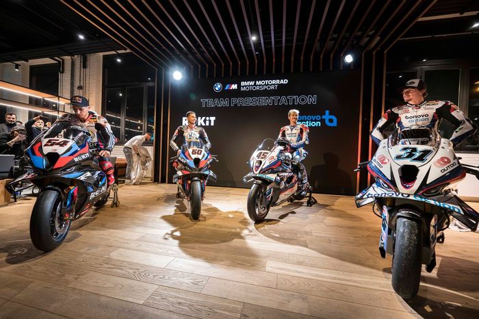 Toprak Razgatlioglu, BMW Motorrad WorldSBK Team, Michael van der Mark, BMW Motorrad WorldSBK Team, Scott Redding, Bonovo Action BMW, Garrett Gerloff, Bonovo Action BMW