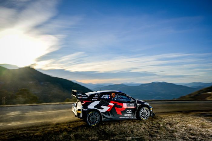 Sébastien Ogier, Vincent Landais, Toyota Gazoo Racing WRT Toyota GR Yaris Rally1
