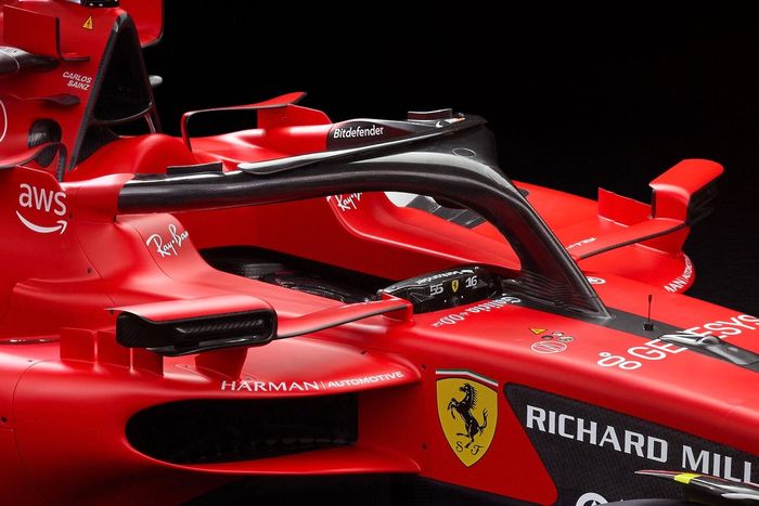 Ferrari SF-23. detalle cabina