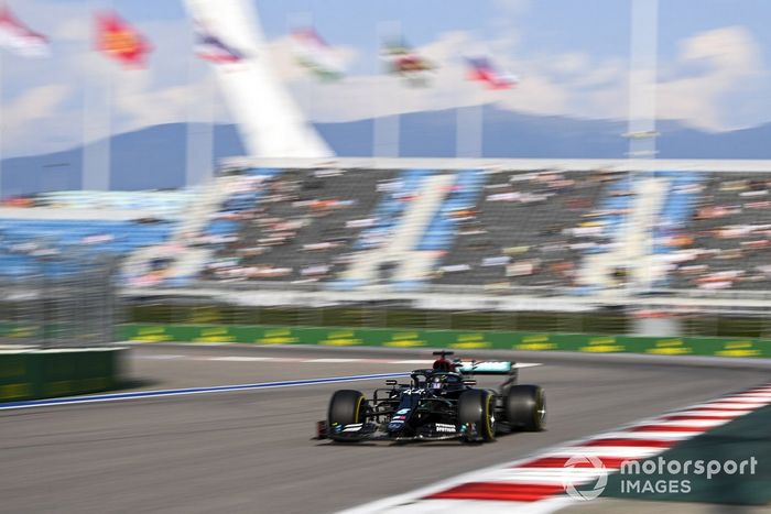 Lewis Hamilton, Mercedes F1 W11