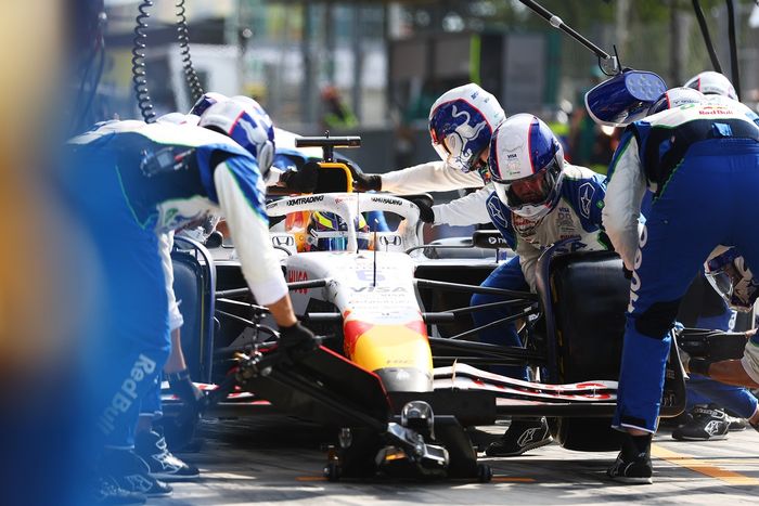 Isack Hadjar, Equipo Racing Bulls