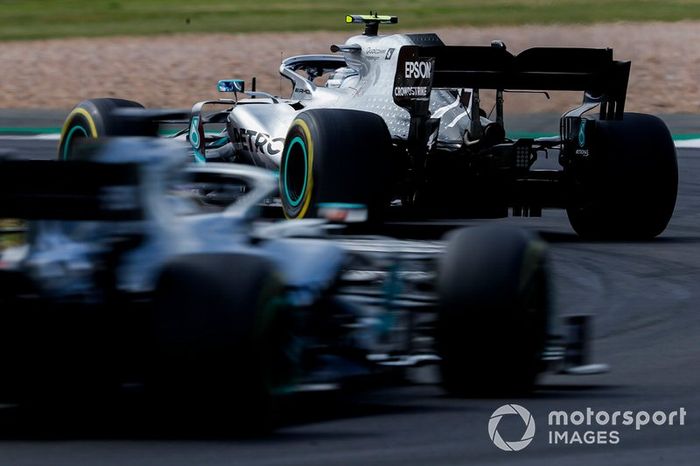 Valtteri Bottas, Mercedes AMG W10, Lewis Hamilton, Mercedes AMG F1 W10