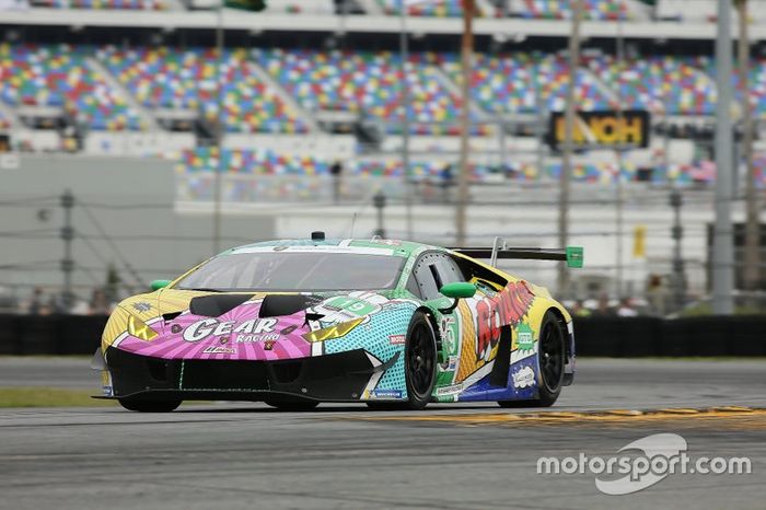 #19 GEAR Racing powered by GRT Grasser Lamborghini Huracan GT3: Christina Nielsen, Katherine Legge, Tatjana Calderon, Rahel Frey