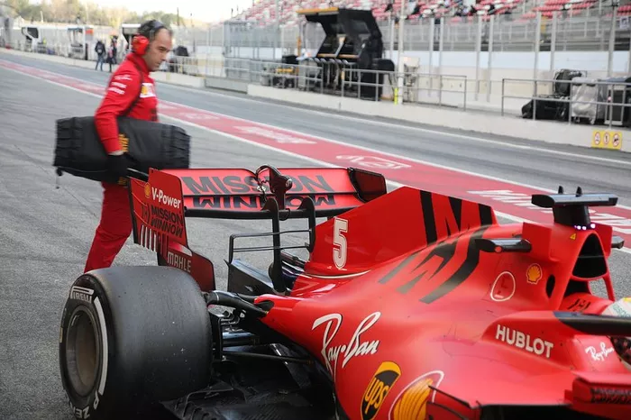 Alerón trasero del Ferrari SF1000