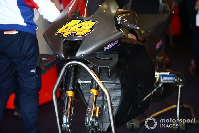 Detalle de la moto Honda MotoGP