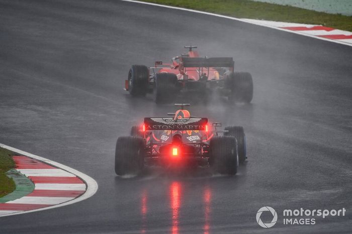 Sebastian Vettel, Ferrari SF1000, Max Verstappen, Red Bull Racing RB16