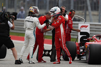 Pole sitter Lewis Hamilton, Mercedes AMG F1 celebrates in Parc Ferme with Sebastian Vettel, Ferrari