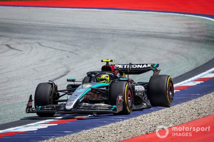 Lewis Hamilton, Mercedes F1 W15