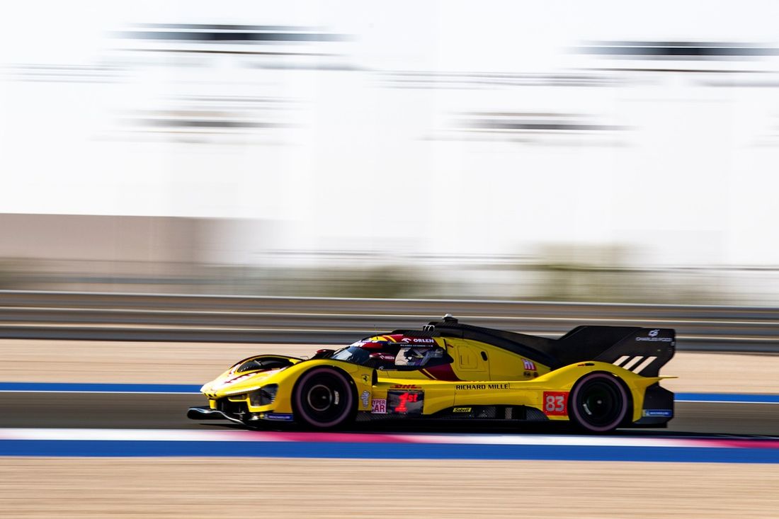 #83 AF Corse Ferrari 499P: Robert Kubica, Yifei Ye, Philip Hanson