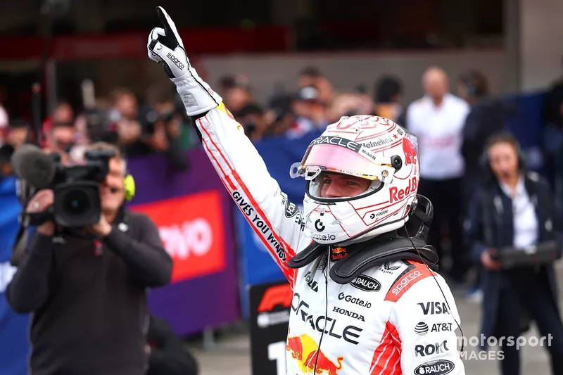 Max Verstappen, Red Bull Racing, en pole position