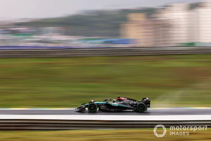Lewis Hamilton, Mercedes F1 W15 