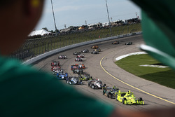 Start: Simon Pagenaud, Team Penske, Chevrolet, führt