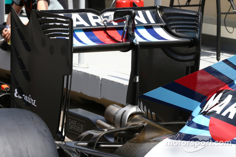 Williams FW38 detalle