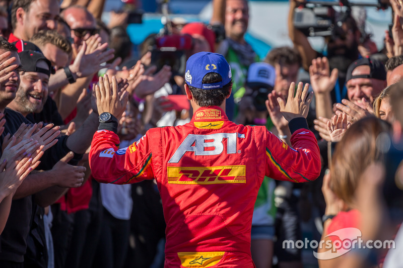 Race winner Lucas di Grassi, ABT Schaeffler Audi Sport