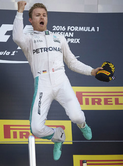 f1-russian-gp-2016-podium-winner-nico-ro