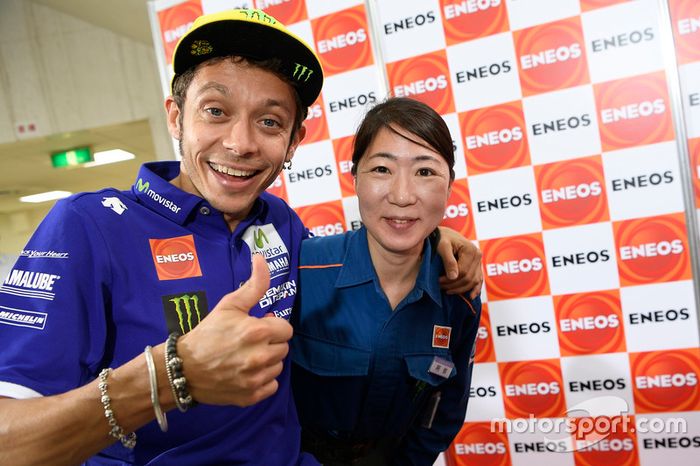 Valentino Rossi, Movistar Yamaha MotoGP visita X Refinería y el R&D Center en Yokohama