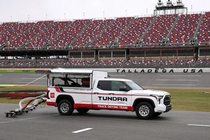 Su&scaron;enje staze u toku