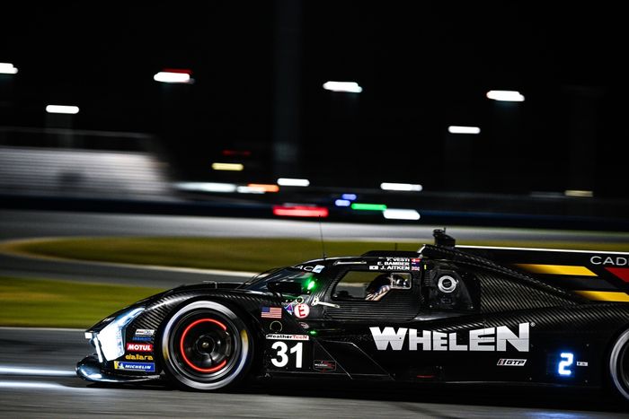 #31 Cadillac Action Express Cadillac V- Series.R: Jack Aitken, Earl Bamber, Frederik Vesti