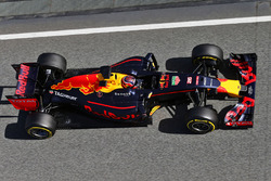 Daniil Kvyat, Red Bull Racing RB12