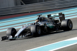 Pascal Wehrlein, Mercedes AMG F1 teste les pneus Pirelli 2017