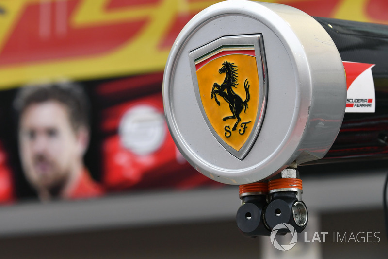 Ferrari logo
