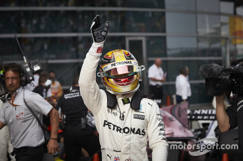 GP ds China: Lewis Hamilton, Mercedes AMG (2)