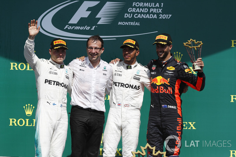 Podyum: Yarış galibi Lewis Hamilton, Mercedes AMG F1, 2. Valtteri Bottas, Mercedes AMG F1, 3. Daniel