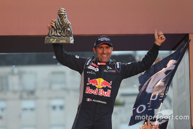 Ganador Stéphane Peterhansel, Peugeot Sport