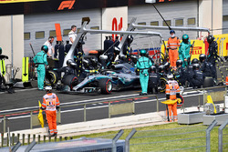 Valtteri Bottas, Mercedes-AMG F1 W09 pit stop