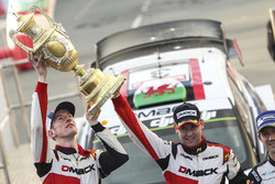 Podyum: Yarış galibi Elfyn Evans, Daniel Barritt, Ford Fiesta WRC, M-Sport
