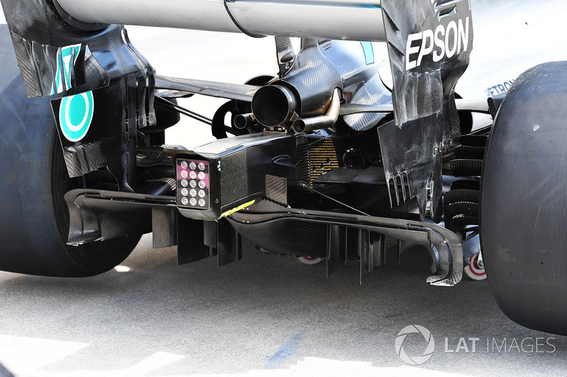 Mercedes-AMG F1 W09 rear