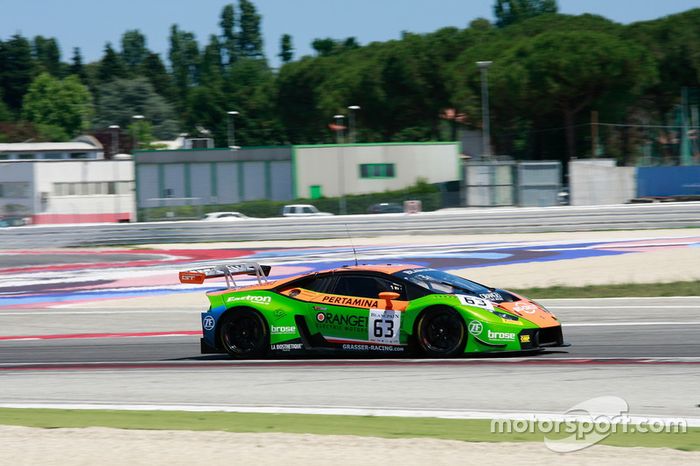 #63 GRT Grasser Racing Team Lamborghini Huracan GT3: Mirko Bortolotti, Christian Engelhart