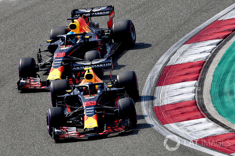 Max Verstappen, Red Bull Racing RB14 e Daniel Ricciardo, Red Bull Racing RB14