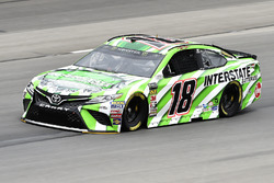 Kyle Busch, Joe Gibbs Racing, Toyota Camry Interstate Batteries