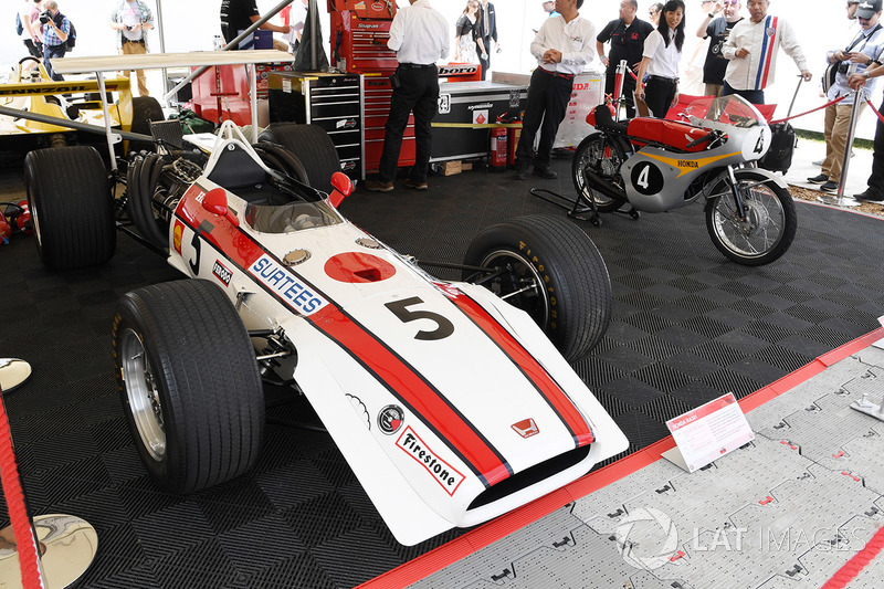 Honda RA301