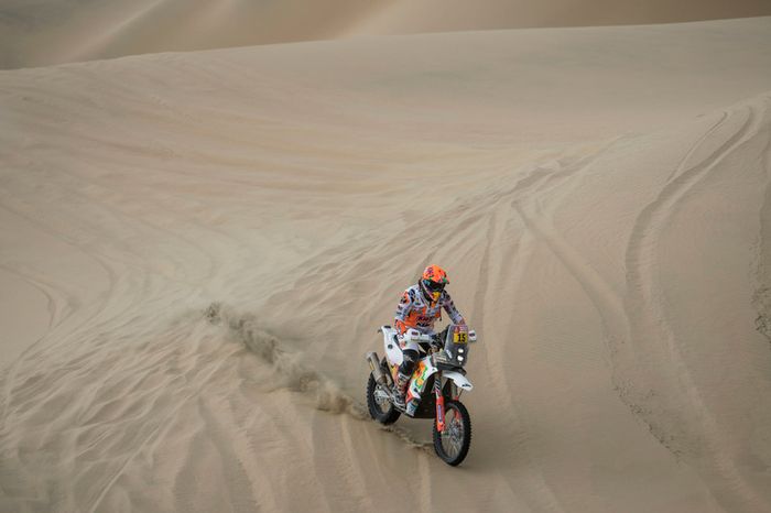 #15 Red Bull KTM Factory Team: Laia Sanz